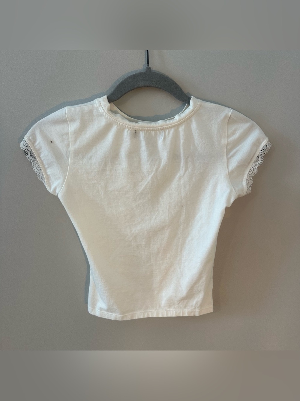 Motel Rocks Izzy Graphic Top - Picture 4 of 4